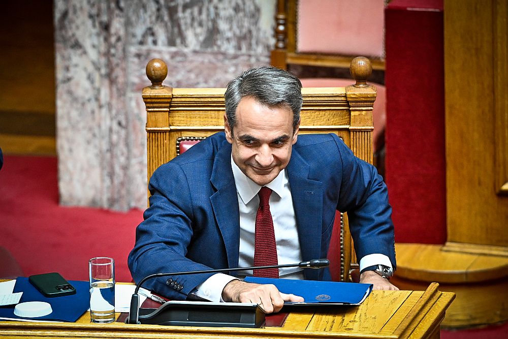 https://www.documentonews.gr/wp-content/uploads/2022/07/mitsotakis_vouli.jpg