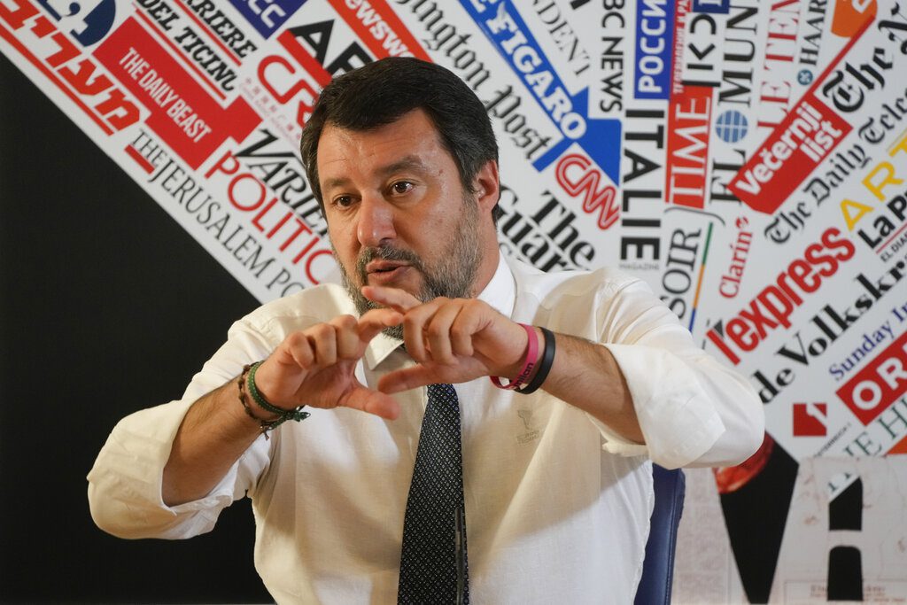 Ιταλία: Σαλβίνι και Μπερλουσκόνι αρνούνται κάθε συνεργασία με τα Πέντε Αστέρια – Πιο κοντά το τέλος Ντράγκι