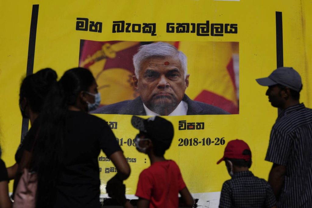 Σρι Λάνκα: Ο πρόεδρος Ρατζαπάξα ψάχνει τρόπους να φύγει από τη χώρα