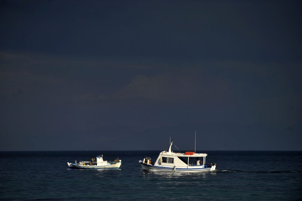 Τριήμερο με βροχές και καταιγίδες: Σε ποιες περιοχές θα είναι έντονα τα φαινόμενα