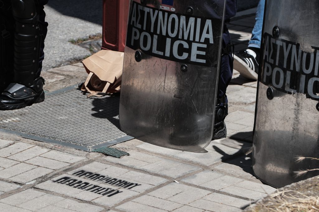Αστυνομική βία: Η βία αυτή έχει στόχο την απόλυτη ελευθερία δράσης των ενστόλων