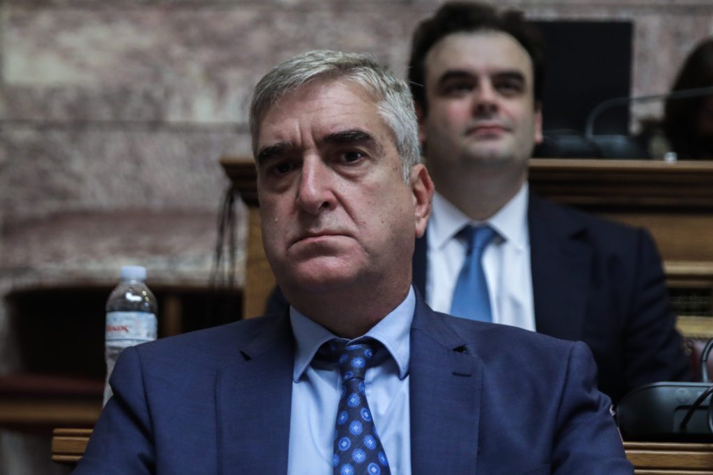 Νίκος Μωραίτης για παραιτήσεις: Σήμερα, ένα παρακράτος διαφθοράς βουλιάζει στον βόθρο που το ίδιο εγκατέστησε