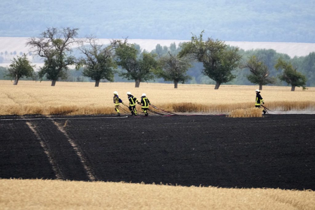 Γερμανία: Δασική πυρκαγιά στο Βερολίνο μετά από έκρηξη σε αποθήκη πυρομαχικών