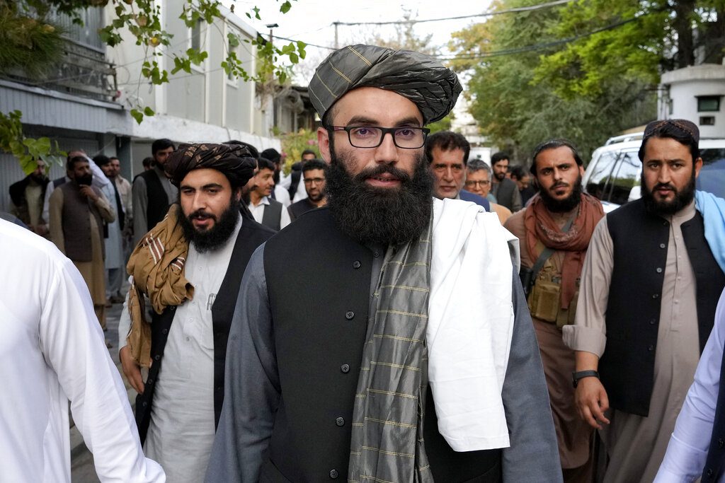 Βομβιστική πολύνεκρη επίθεση στην Καμπούλ – Νέος απολογισμός