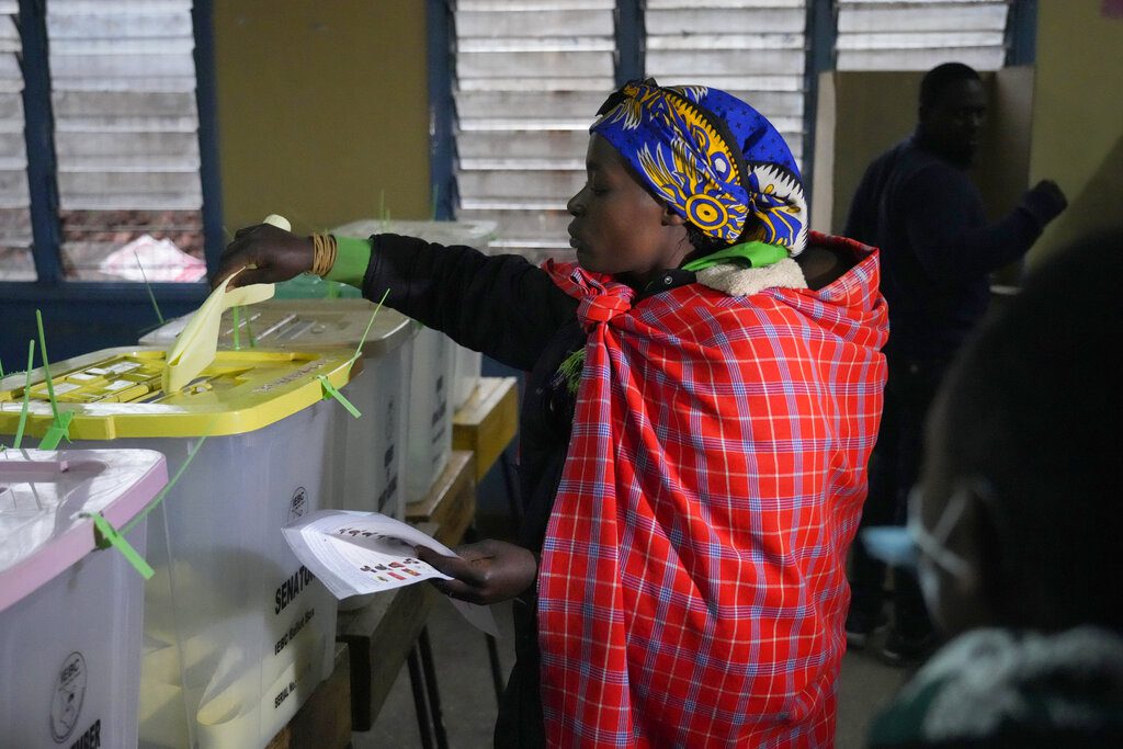 Εκλογές στην Κένυα: Υψηλή πιθανότητα επαναληπτικού γύρου