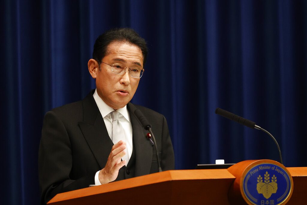 Θετικός στον Covid-19 ο ιάπωνας πρωθυπουργός