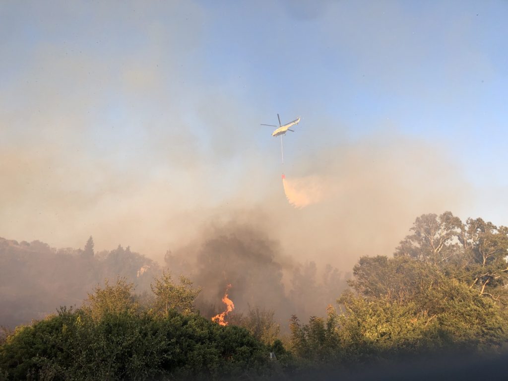 Σε εξέλιξη πυρκαγιά στην Κέρκυρα – Μήνυμα του 112 για απομάκρυνση