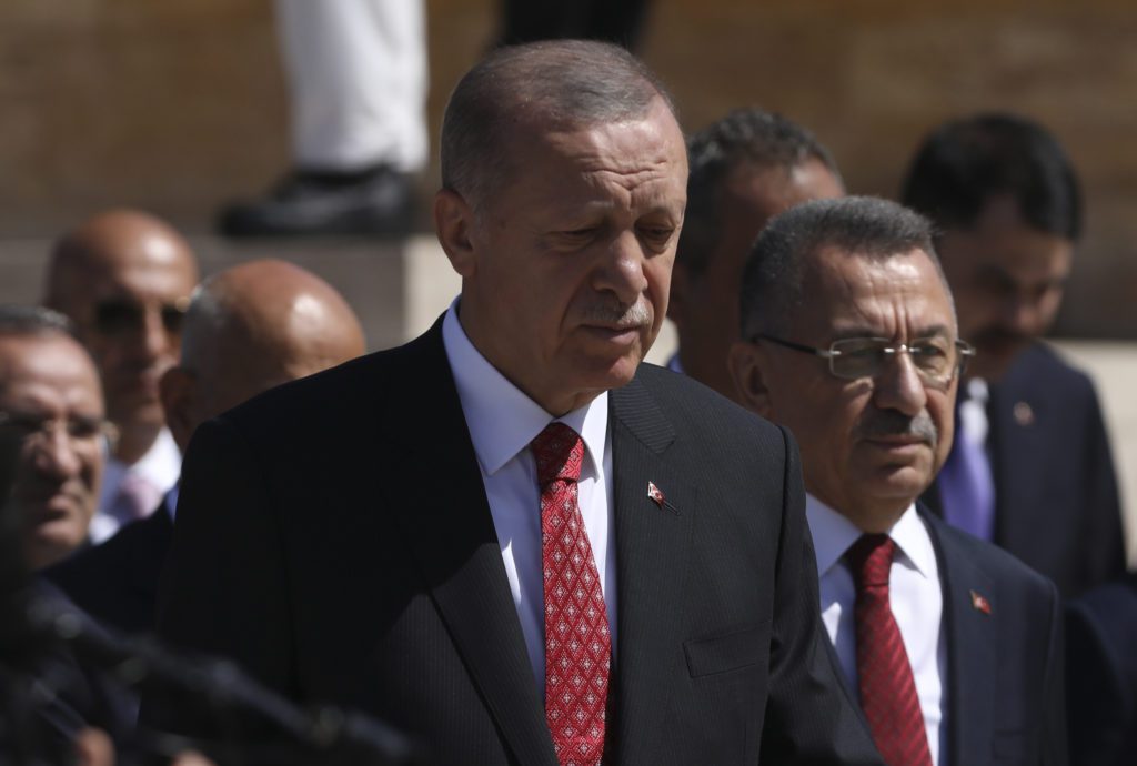 Ανεβάζει ξανά τους τόνους ο Ερντογάν – Κατηγορεί την Ελλάδα για «επιθετικές ενέργειες»