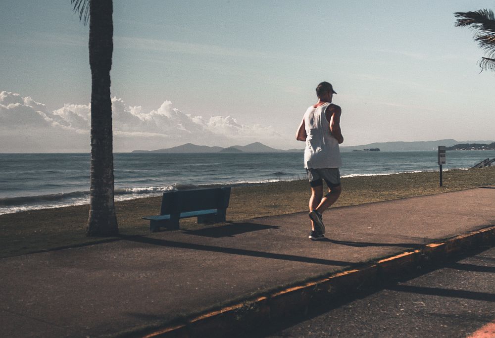 Πόσο εύκολο είναι να τρέχεις χωρίς να χρησιμοποιείς τα χέρια σου;