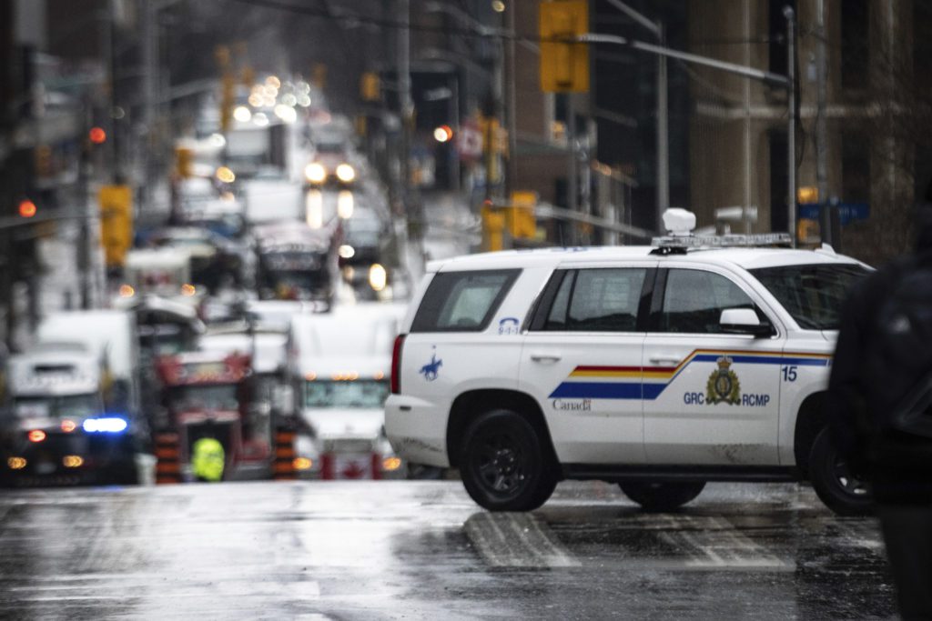 Καναδάς :Τουλάχιστον 10 νεκροί και 15 τραυματίες σε επιθέσεις με μαχαίρια