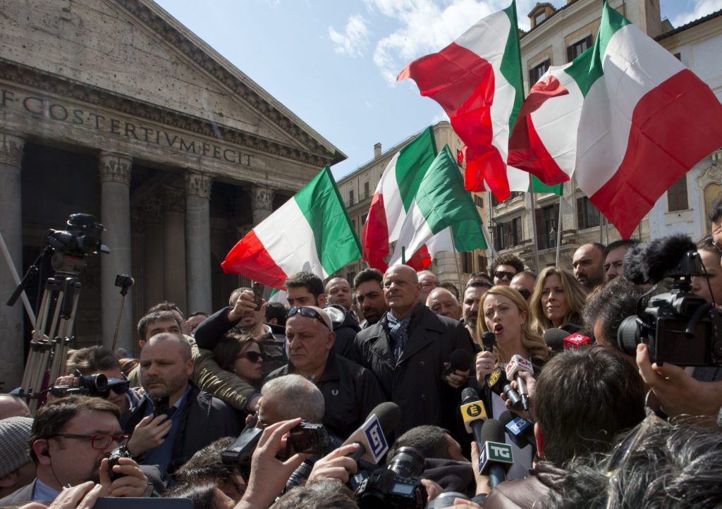 Ιταλία: Σταθερό προβάδισμα της ακροδεξιάς Μελόνι – «Μάχη» για την τρίτη θέση μεταξύ 5 Αστέρων και Σαλβίνι