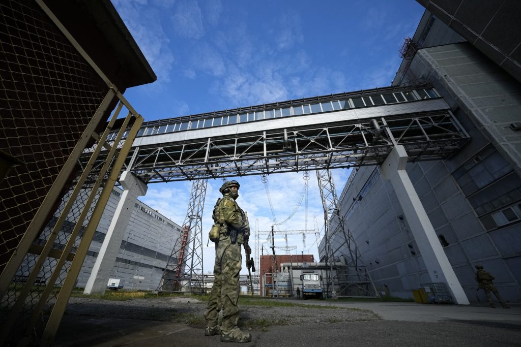 Ζαπορίζια: Συνεχίζεται το θρίλερ με τον πυρηνικό σταθμό – Έκκληση για εκκένωση των γύρω περιοχών από το Κίεβο