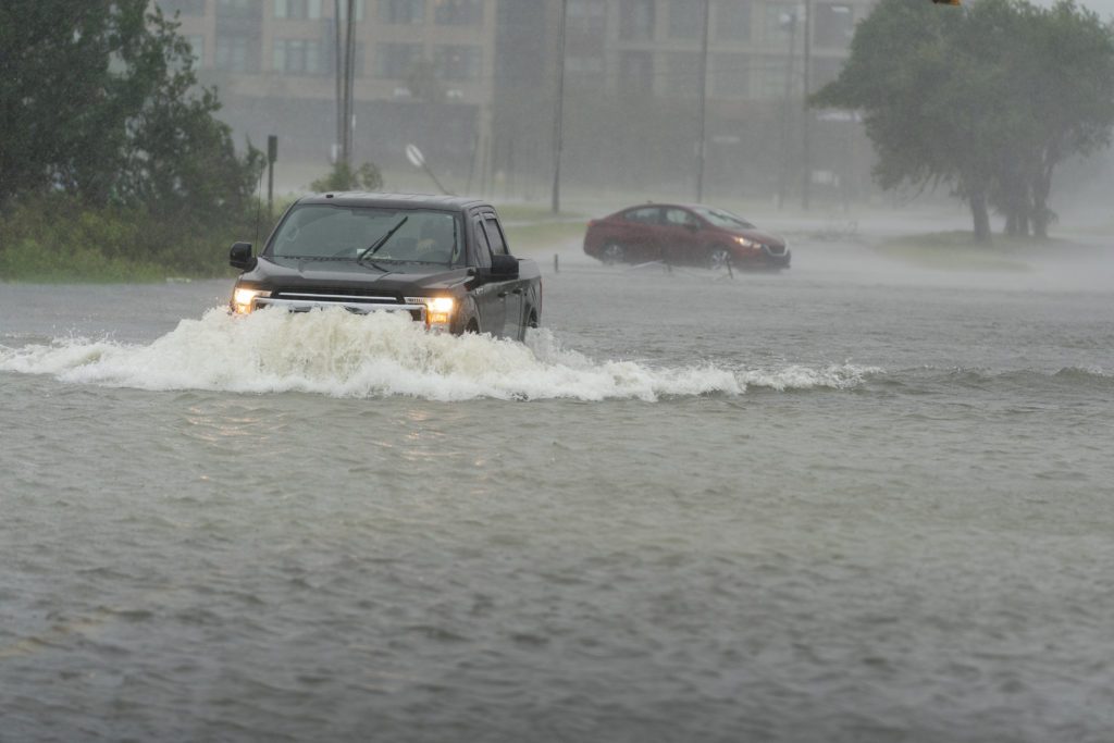 Τυφώνας Ίαν: Έφτασε στη Νότια Καρολίνα μετά το σαρωτικό πέρασμα από τη Φλόριντα