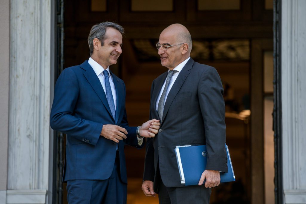 https://www.documentonews.gr/wp-content/uploads/2022/09/mitsotakis-dendias-1024x683.jpg