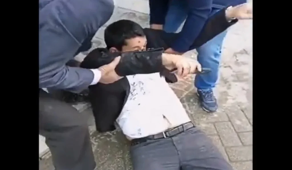Τουρκία: Άγριος ξυλοδαρμός βουλευτή του HDP από την αστυνομία (Video)