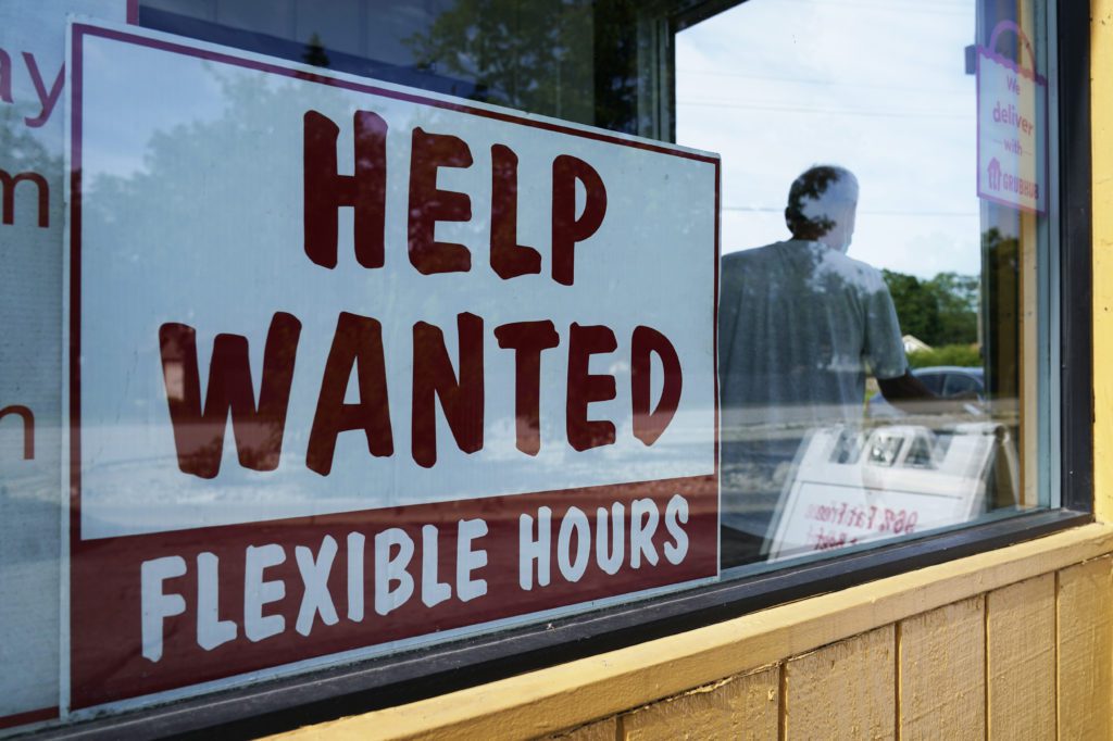 HΠΑ: Μείωση των κενών θέσεων εργασίας τον Αύγουστο