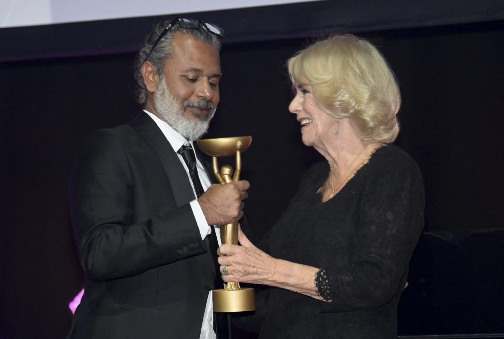 Ο Σιχάν Καρνατίλακα νικητής του Βραβείου Booker 2022