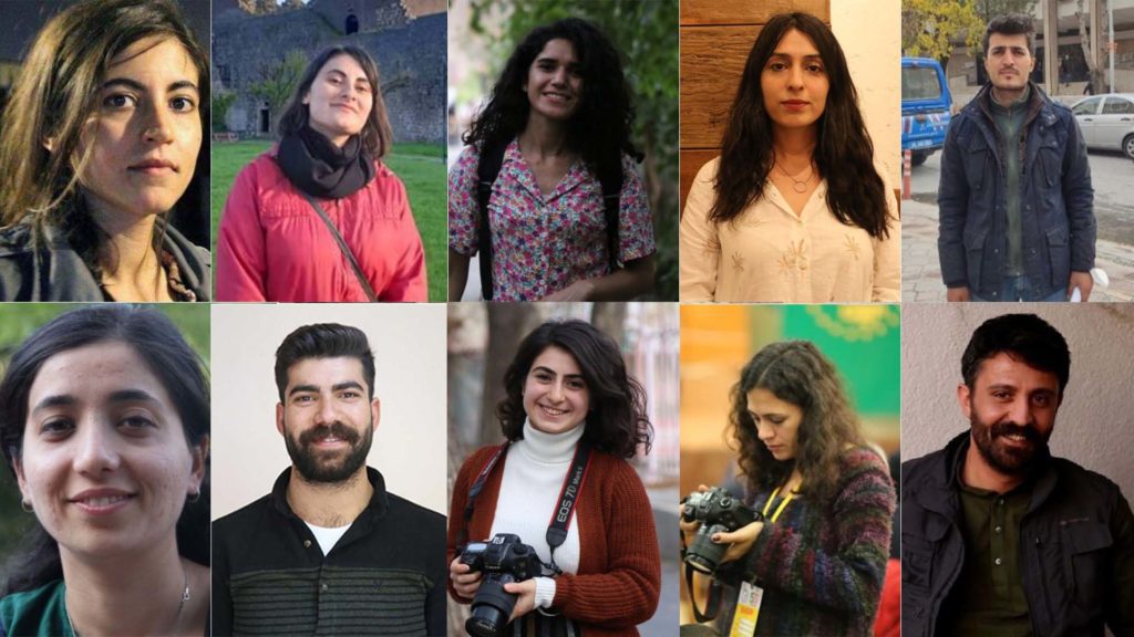 Τουρκία: Χειροπέδες σε δέκα δημοσιογράφους φιλοκουρδικών ΜΜΕ