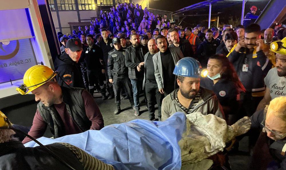 Τουρκία: Τουλάχιστον 28 νεκροί από έκρηξη σε ανθρακωρυχείο – Δεκάδες οι εγκλωβισμένοι εργάτες