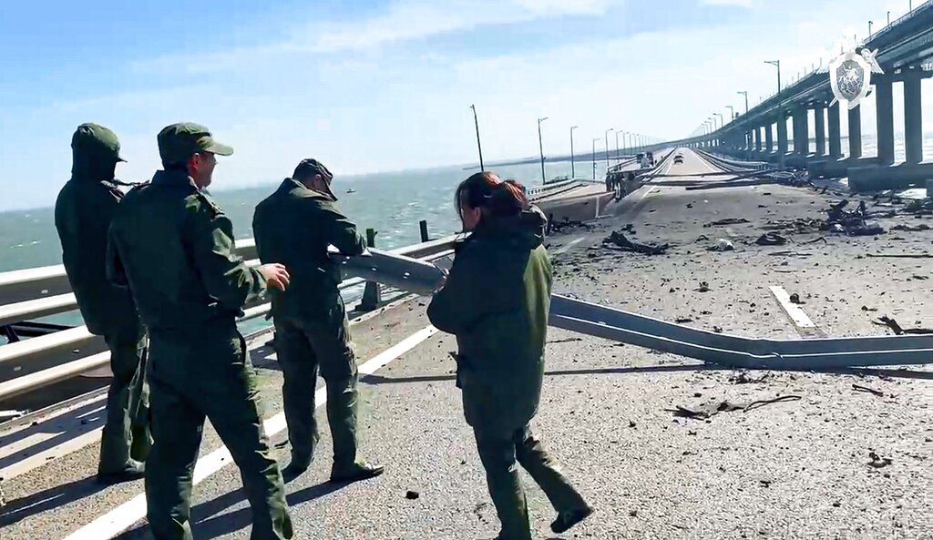 Κριμαία: Εντολή Πούτιν για επίσημη έρευνα σχετικά με την επίθεση στη γέφυρα