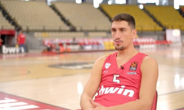 Λαρεντζάκης στο Eurohoops: «Αυτό που λέτε εσείς άγνοια κινδύνου, εγώ το λέω, εμπιστοσύνη στον εαυτό μου» (video)