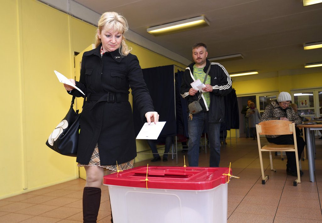 Λετονία: Βουλευτικές εκλογές με φαβορί τους κεντρώους