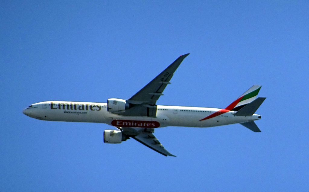 Αναστάτωση στο «Ελευθέριος Βενιζέλος» – Πληροφορίες για ύποπτο επιβάτη σε πτήση της Emirates