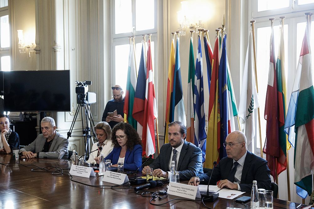 Σκάνδαλο υποκλοπών: Συνέντευξη Τύπου PEGA  – «Φεύγουμε με πιο πολλά ερωτήματα από όσα ήρθαμε»