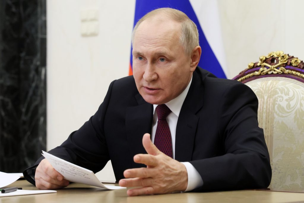 Ενεργειακή κρίση: Προειδοποίηση Πούτιν για «αυστηρές συνέπειες» αν τεθεί πλαφόν στο ρωσικό πετρέλαιο