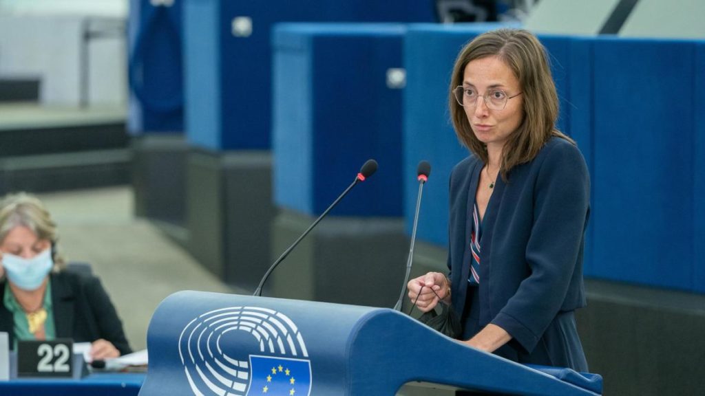 Ευρωβουλευτής Πρασίνων και μέλος της PEGA μετά τις αποκαλύψεις Documento – Παρανοϊκός ο Μητσοτάκης – Θα έπρεπε να έχει παραιτηθεί