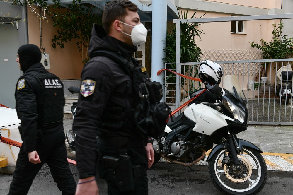 Κρήτη -Μυλοπόταμος: Ληστεία σε όχημα κούριερ με λεία 4.000 ευρώ