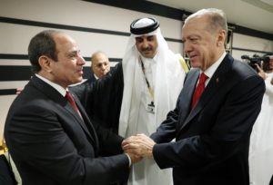 Τουρκία: Ο Ερντογάν επιχειρεί επαναπροσέγγιση της Αιγύπτου