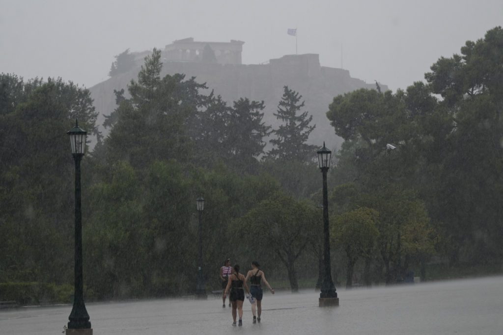 Έκτακτη ενημέρωση στις 18:00 για την κακοκαιρία «Eva»