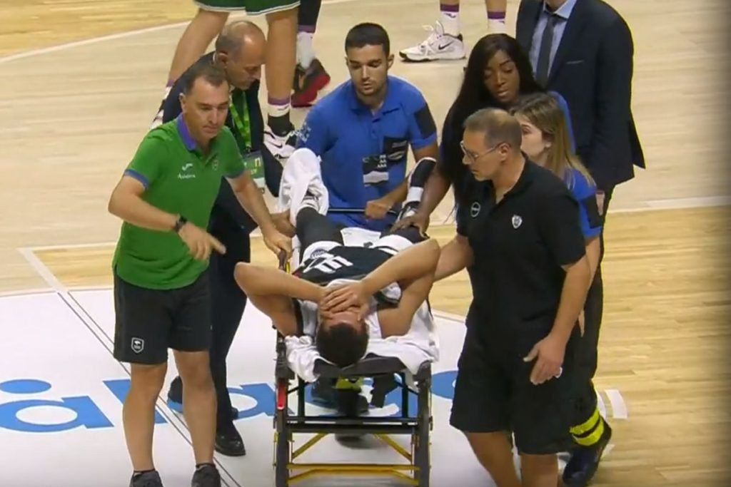 Ο σοκαριστικός τραυματισμός τραυματισμός του Ζάκιους Ντάρκο στην αναμέτρηση του ΠΑΟΚ με τη Μάλαγα