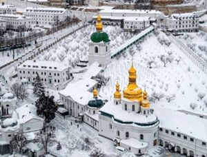Ουκρανία: Χιόνι και παγωνιά στο Κίεβο αλλά χωρίς ηλεκτρικό ρεύμα