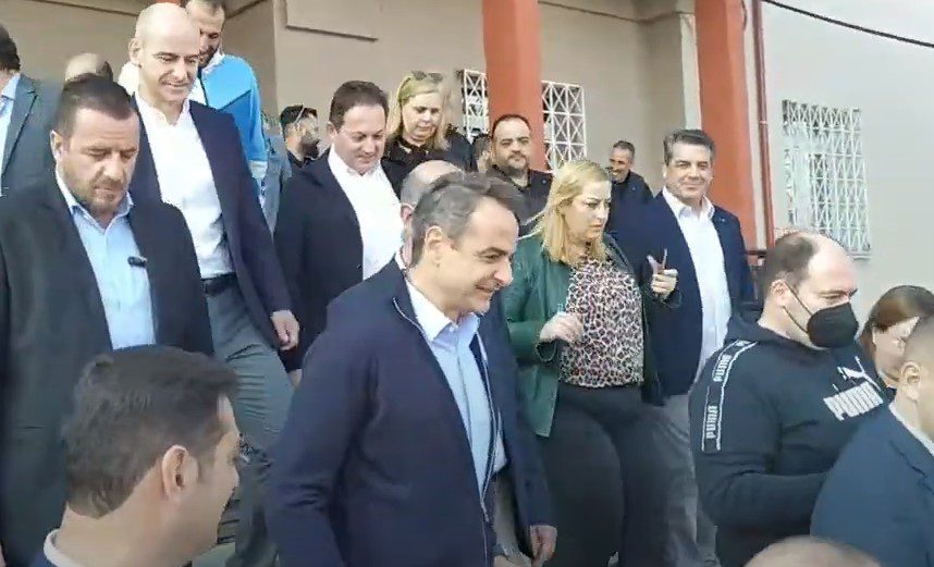 Τώρα και… «Μέσι της πολιτικής» ο Μητσοτάκης (Video)