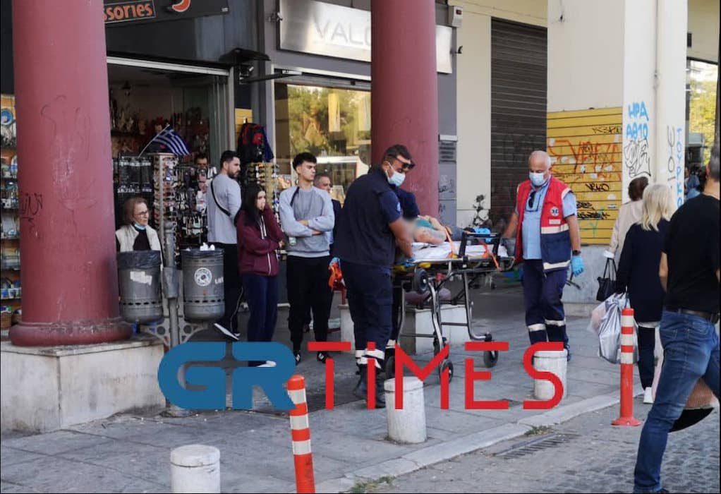 Θεσσαλονίκη: Γυναίκα παρασύρθηκε από αστικό λεωφορείο στην Πλατεία Αριστοτέλους (Photos)