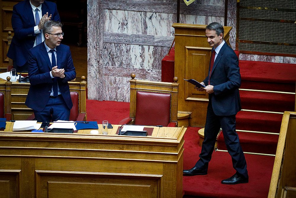 Ωμή παραδοχή Σκέρτσου πως η Ελλάδα του Μητσοτάκη είναι ξέφραγο αμπέλι στις τηλεπικοινωνίες (Video)