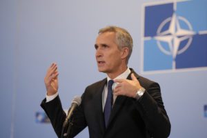 Το ΝΑΤΟ προανήγγειλε αύξηση της βοήθειας προς την Ουκρανία