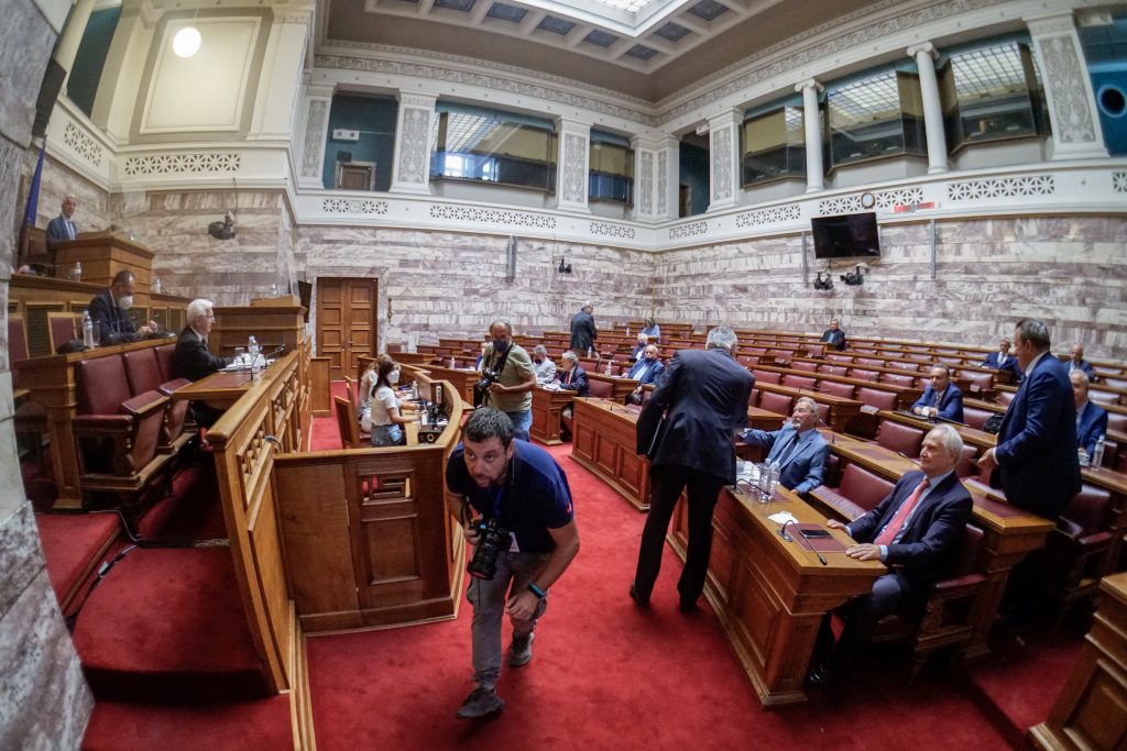 Σκάνδαλο υποκλοπών: «Ναι» από τον ΣΥΡΙΖΑ στο αίτημα του ΚΚΕ για έκτακτη σύγκληση Επιτροπής Θεσμών