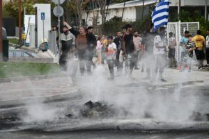 Αναβρασμός στους Ρομά μετά τον πυροβολισμό του 16χρονου στη Θεσσαλονίκη-Κινητοποιήσεις σε όλη την επικράτεια