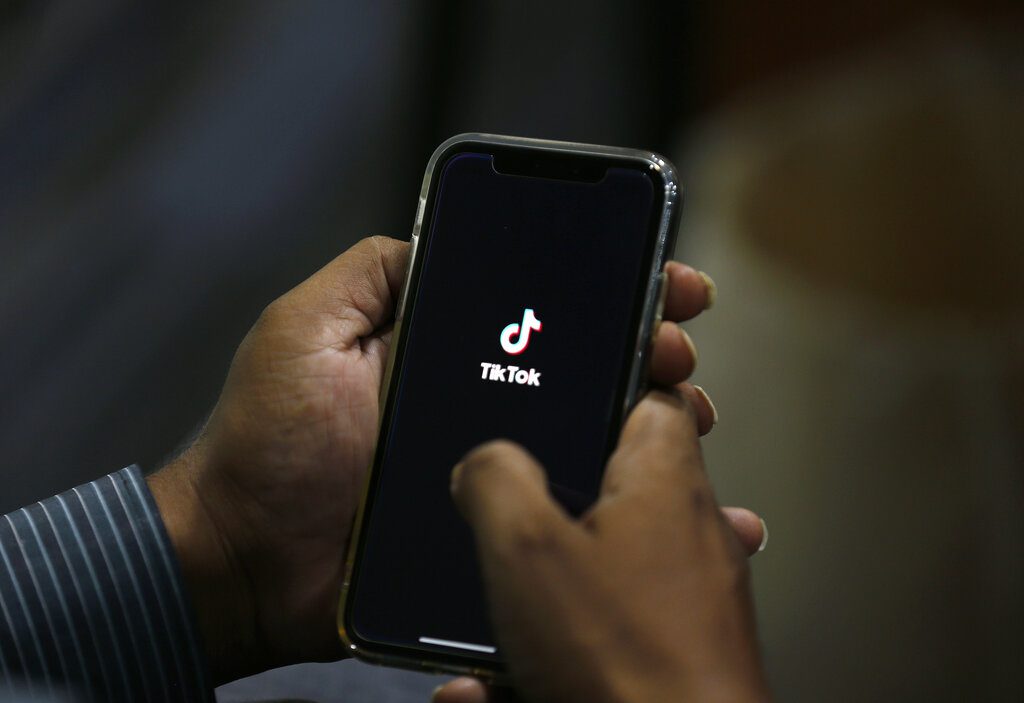 TikTok: Τέλος για υπηρεσιακές συσκευές σε περίπου 19 αμερικανικές πολιτείες
