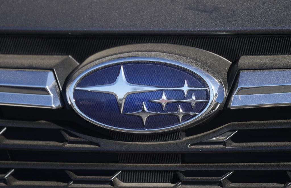 Subaru: Ανακαλεί 271.000 οχήματα λόγω αυξημένου κινδύνου εκδήλωσης φωτιάς