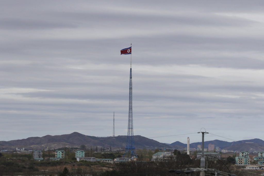 Στα «κόκκινα» η ένταση: Η Σεούλ έριξε προειδοποιητικά πυρά κατά drones από τη Βόρεια Κορέα