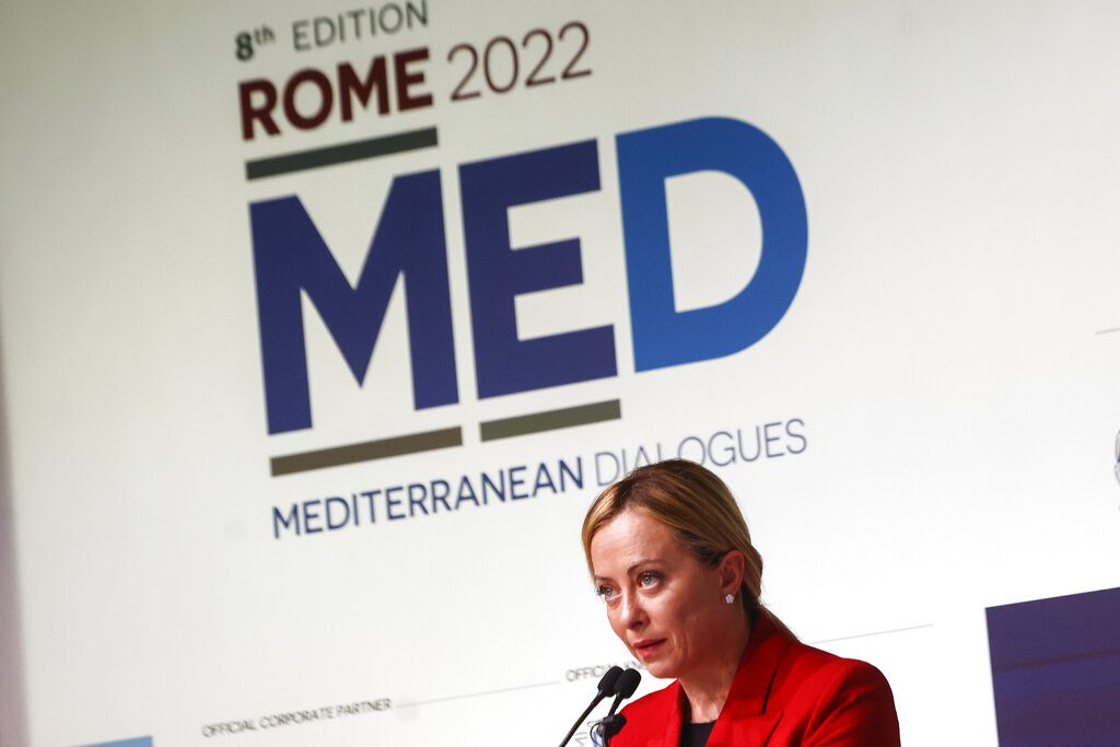 Ιταλία: Η στροφή της Μελόνι στον ευρωπαϊκό νότο και η «στενή επαφή» με την Ελλάδα