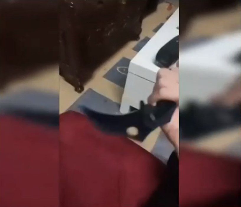 Βιασμός 15χρονου στο Ίλιον: Βίντεο ντοκουμέντο – Ναρκωτικά και φαλτσέτες στην κατοχή των ανήλικων