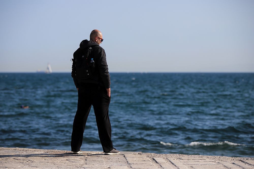 Πρόβλεψη για σαββατοκύριακο με… κοντομάνικα – Με τι καιρό θα κάνουμε Χριστούγεννα