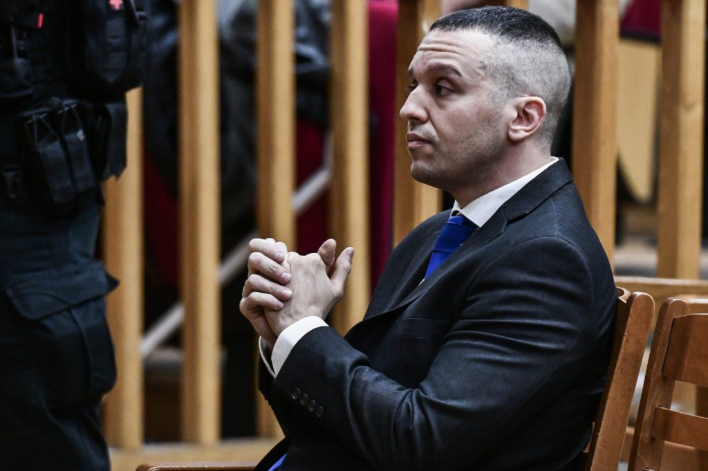 Δίκη Χρυσής Αυγής: Προκλήσεις και αιτήματα αποφυλάκισης από Κασιδιάρη και Λαγό