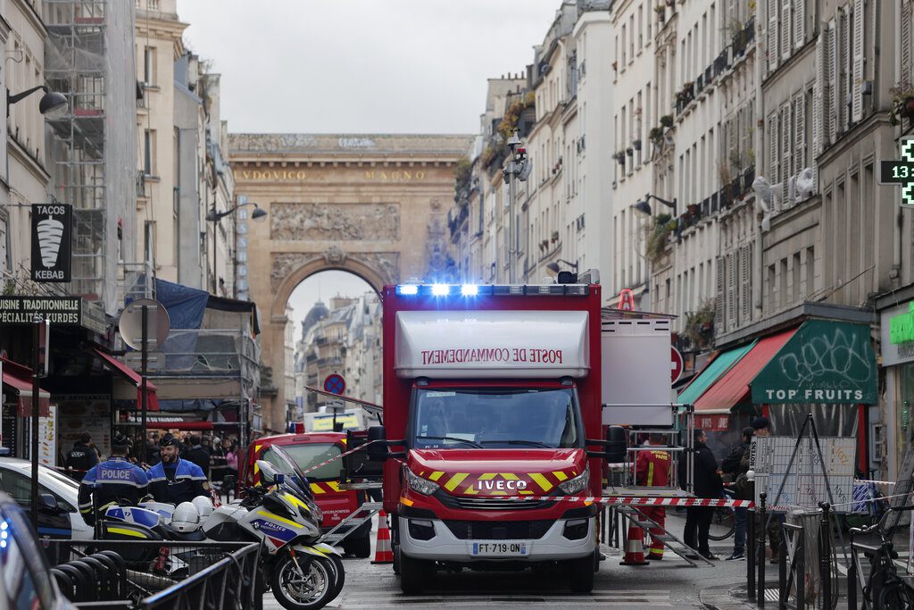 Γαλλία: Συνεχίζονται οι έρευνες για τα κίνητρα του δράστη των φονικών πυρών