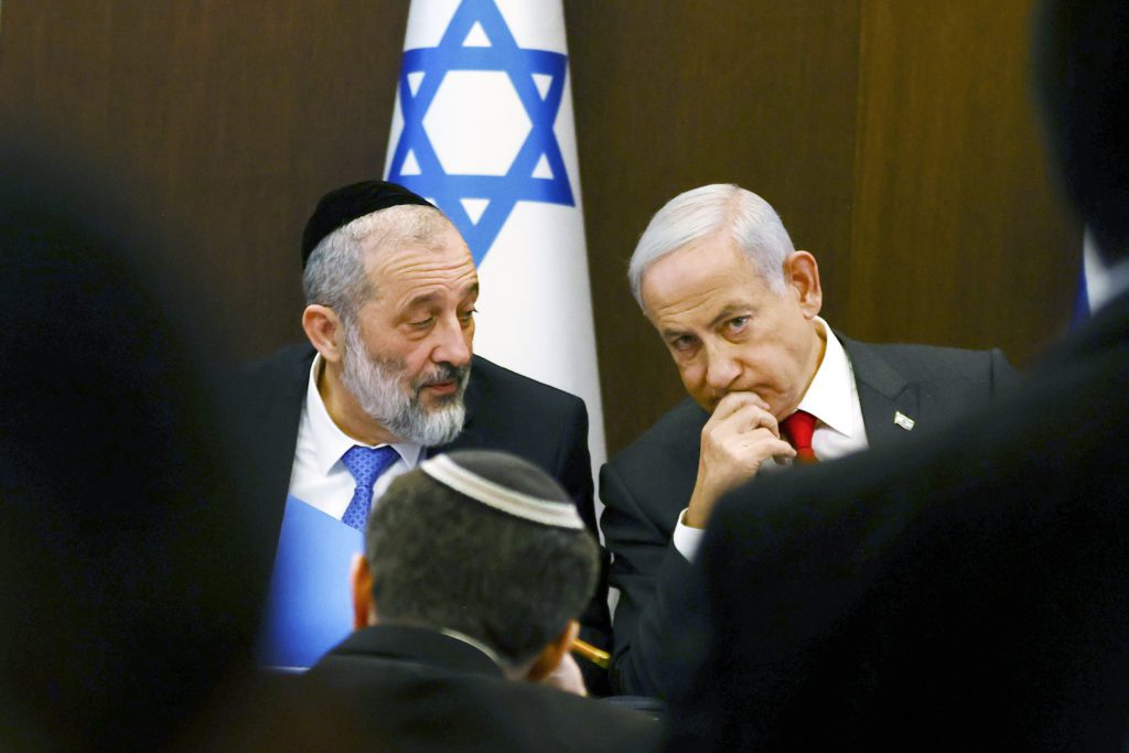 Ισραήλ: Το Ανώτατο Δικαστήριο ακυρώνει το διορισμό του υπουργού Εσωτερικών